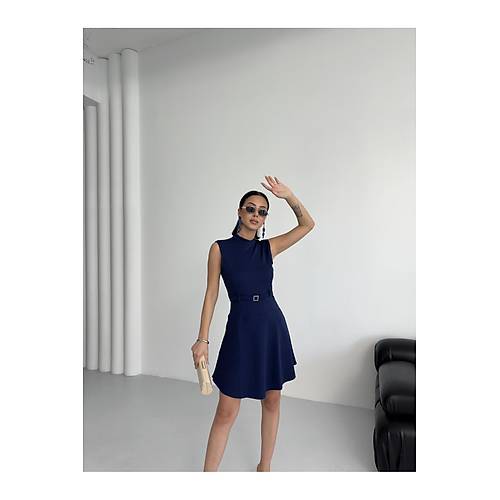 Bisiklet Yaka Kemer Aksesuar Z�mr�t Elbise