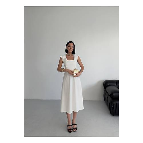 zel Tasarm nce Detay Krmz Midi Elbise