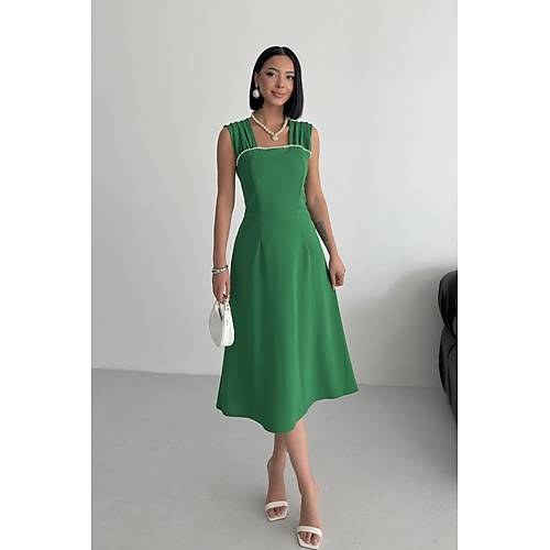 zel Tasarm nce Detay Krmz Midi Elbise