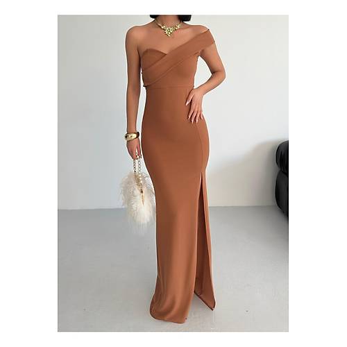 K�rm�z� Gece Elbisesi Abiye
