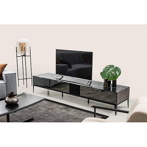 Saloni Toronto Tv �nitesi