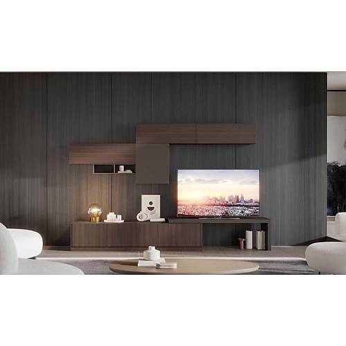 Saloni Barcelona Lake Tv nitesi