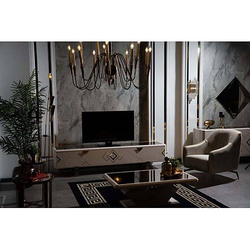 Versailles Tv �nitesi