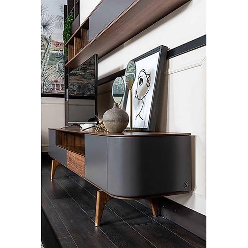 Saloni London Tv nitesi