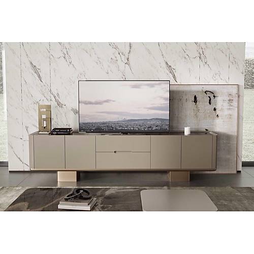 Saloni Sophia Tv �nitesi