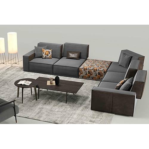 Saloni Air Cavalli Ke Takm