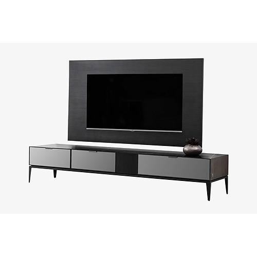 Saloni Toronto Tv �nitesi