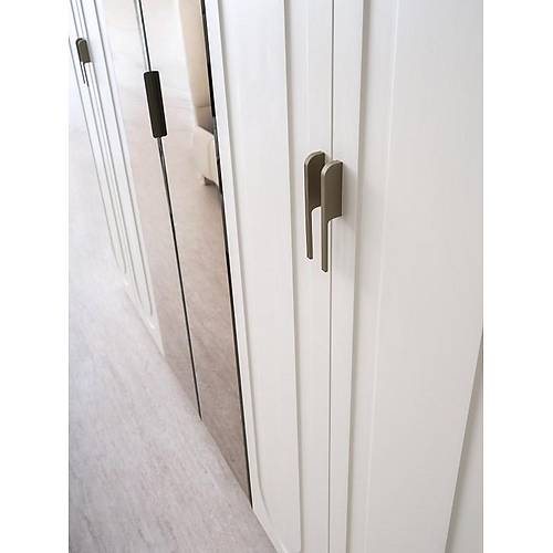 ES�NT� MDF 6 KAPILI DOLAP 
