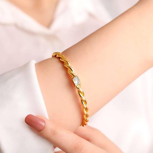 57 Gr 22 Ayar Kilitli Adana Parla Bilezik