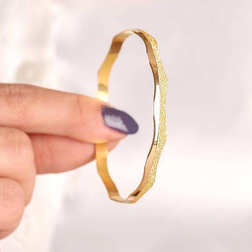 11 Gr 22 Ayar iliksiz Birce Yarasa Bilezik