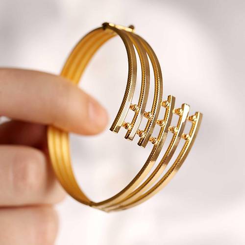 27 Gr 22 Ayar iliksiz Tiaburga A3 Bilezik