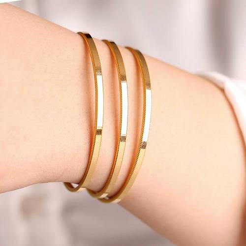 7 Gr 22 Ayar iliksiz Tia Dilan Bilezik