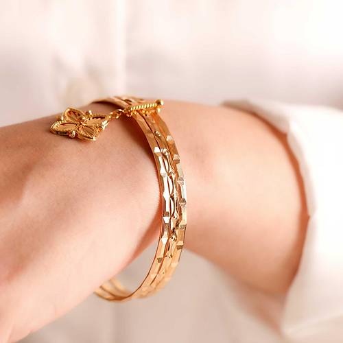 30 Gr 22 Ayar Alt�n Tarakl� Baget Charm Bilezik