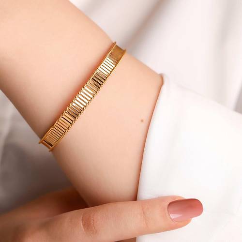 15 Gr (Gram) 22 Ayar iliksiz Dz Mira Bilezik