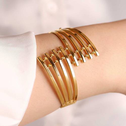 36 Gr 22 Ayar iliksiz Tiaburga A4 Bilezik