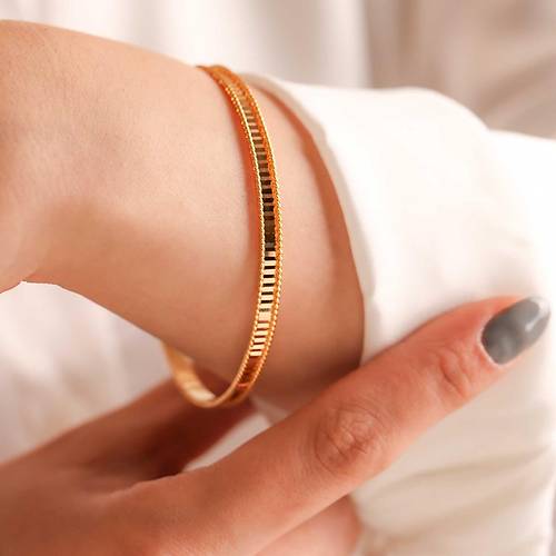 11 Gr 22 Ayar iliksiz Kesme Mira Bilezik