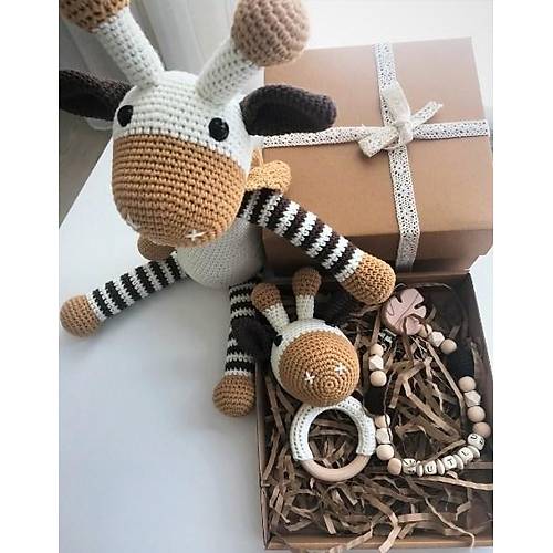 Zuzu Yenidoan Bebek Hediye Seti | Amigurumi Zrafa & Emzik Zinciri