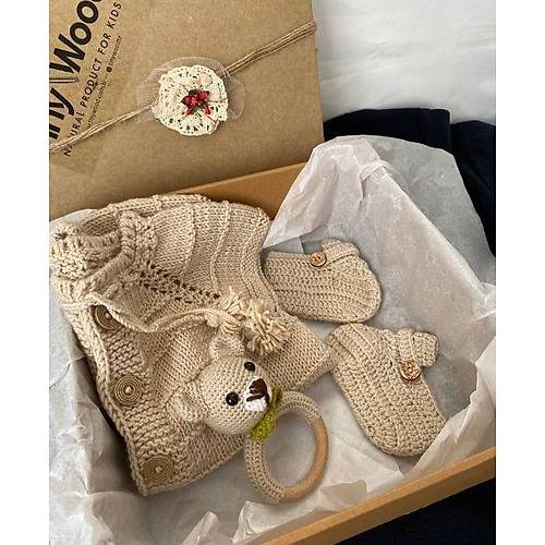 Organik El Yapm Bebek Hediye Seti  Yelek, Patik ve Ayck Amigurumi ngrak | 0-12 Ay | Doal ve Gvenli Bebek Hediyesi