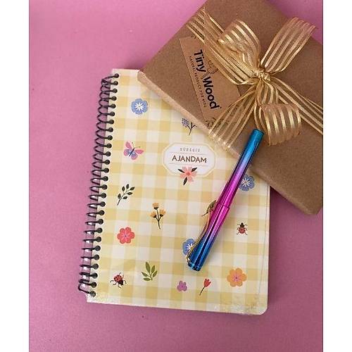 Stickerl Sresiz Ajanda | Sert Kapakl Spiralli Planlayc Defter (1724 cm)