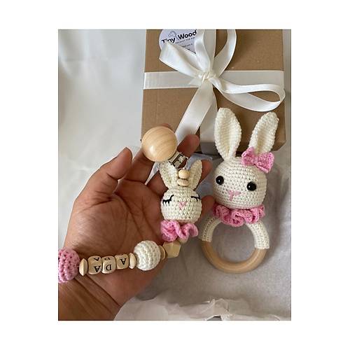 Organik Yeni Do�an K�z Bebek �simli Emzik Ask�s� Hediye Seti | Pembe Tav�anc�k | El Yap�m� Bebek Hediyelik
