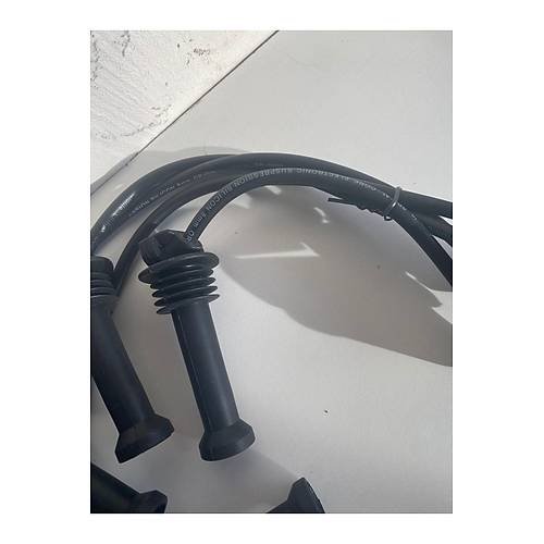 Ford focus Fiesta zetec benzinli 16V motor buji kablosu tak�m� 2000-2004 aras� OEM no YS6F 12280 B1A