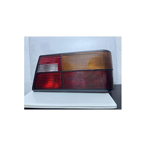 Ford Taunus GT -GTS uyumlu arka sa� stop lambas� �izgili tip 1990-1993 aras� OEM no 83AG 13A602 AA