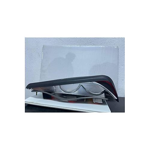 Ford Taunus GT -GTS uyumlu arka sa� stop lambas� �izgili tip 1990-1993 aras� OEM no 83AG 13A602 AA