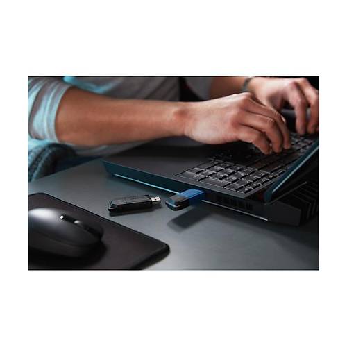 64GB USB 3.2 Gen 1 DataTravelerExodia M (Black + Blue)