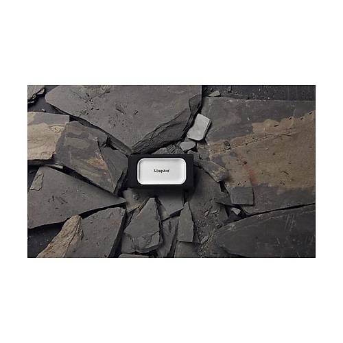 Kingston  1000GB XS2000 PORTABLE SSD