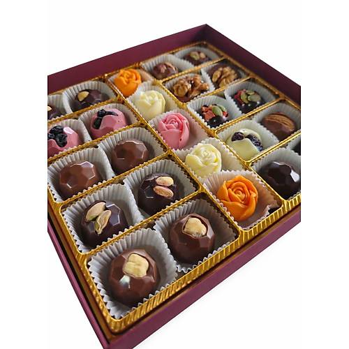 G�l desenli spesiyal bel�ika kutusu 250g e