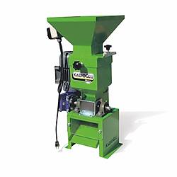 Kad�o�lu CKK50 Mini Ceviz K�rma Makinesi