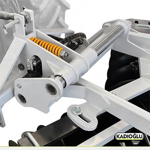 Kad�o�lu Bursa Profesyonel 2046 Hidrolik Piston Kayd�rmal� Ba� Bah�e Tipi Diskaro