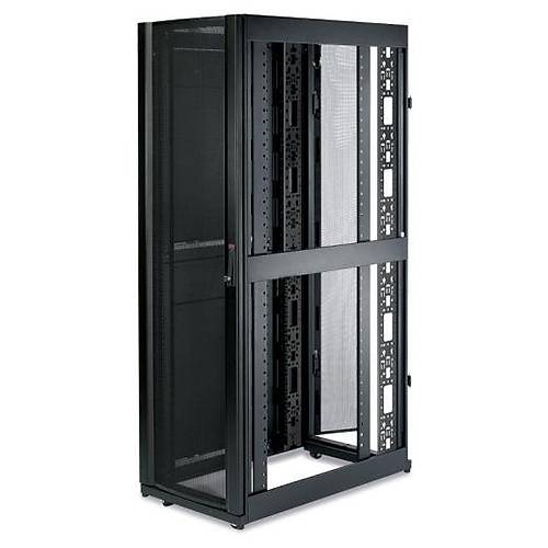 NetShelter SX 42U Server Rack Enc