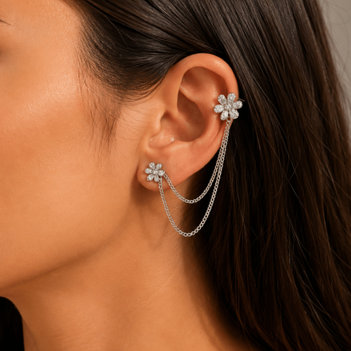 G�m�� Flower Ear Cuff