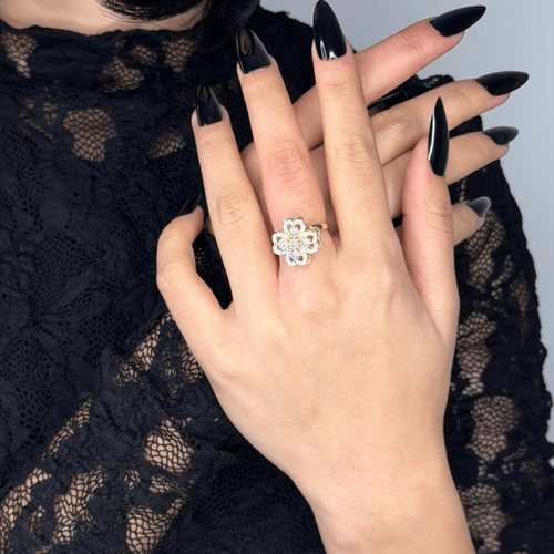 Flora Gold Y�z�k