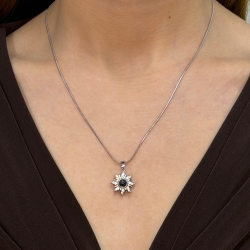 Lotus Kahverengi �elik G�m�� Model Kolye