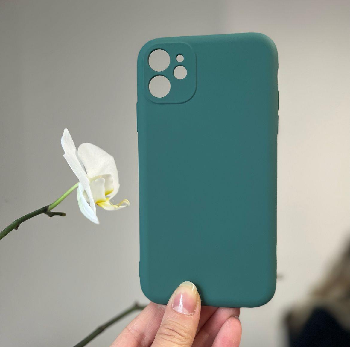 Iphone 11 Uyumlu Kamera Lens Korumalı İçi Kadife Lansman Silikon Kılıf Haki