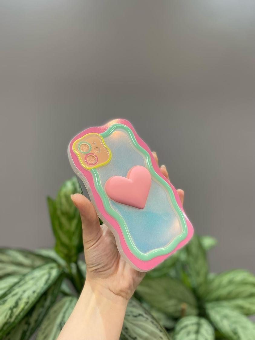 Iphone Uyumlu Renkli Pembe Kalp Detaylı