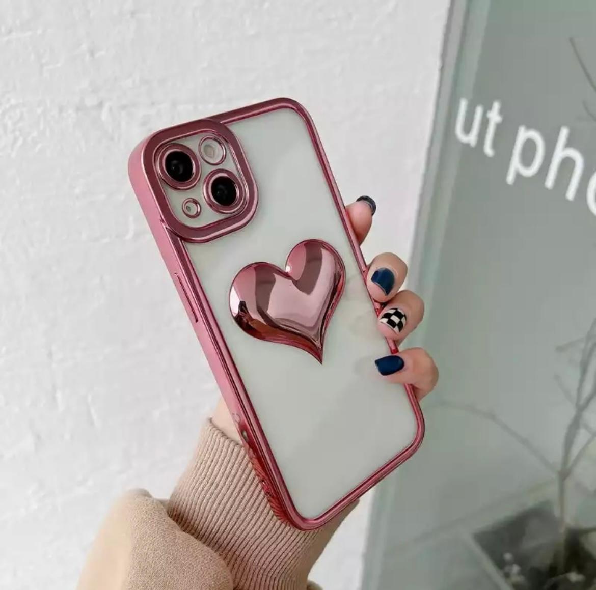 Iphone 13 Uyumlu Şeffaf Kalpli Kılıf Kamera Korumalı