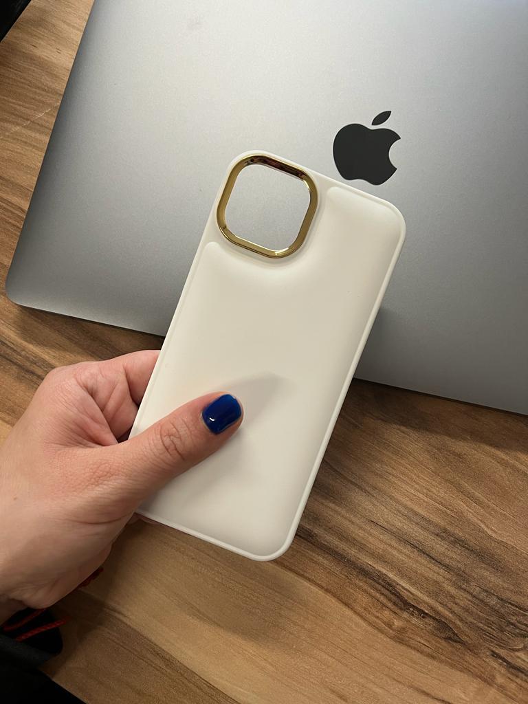 Iphone Uyumlu Puffer Kılıf Beyaz