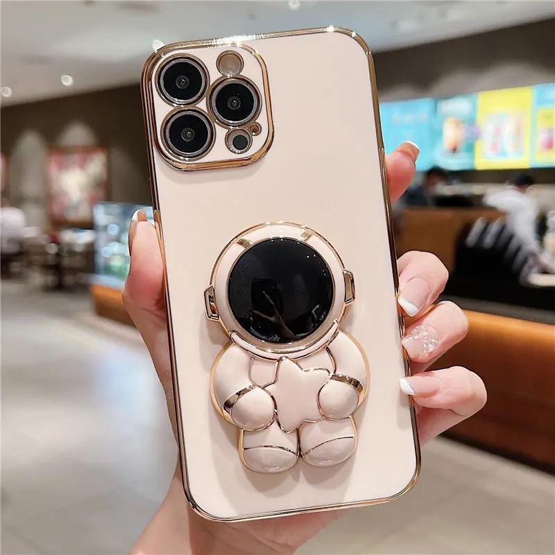 Iphone Uyumlu Astronot Standlı Kamera Korumalı Kılıf Pembe