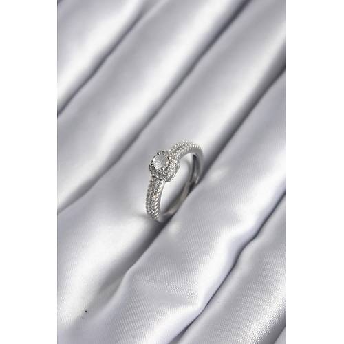 Pirin� G�m�� Renk Zirkon Ta�l� Kad�n Y�z�k