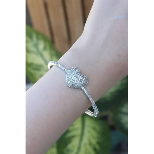 Vip Seri Pirin� Zirkon Ta�l� G�m�� Renk Kalp Model Kelep�e