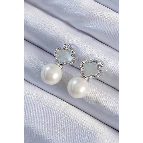 Pirin� G�m�� Renk Zirkon Ta�l� Minimal �i�ek Tasar�ml� Kad�n K�pe