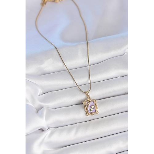 316L �elik Gold Renk Zincir Mor Mineli �i�ek ��lemeli Zirkon Ta�l� Kelebek Detay Portre Model Kad�n Kolye