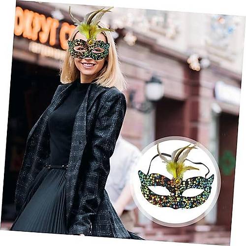 Siyah Kadife �zeri Rengarenk Payetli Pullu Sar� T�yl� Sar� Ta�l� Parti Maskesi 19x21 cm
