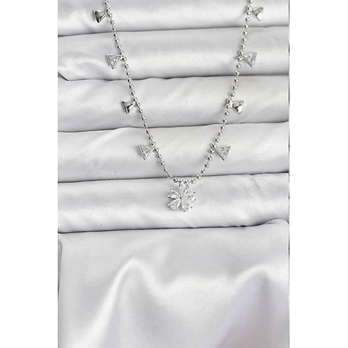 Pirin� G�m�� Renk Zirkon Ta�l� �i�ek Model Kad�n Kolye