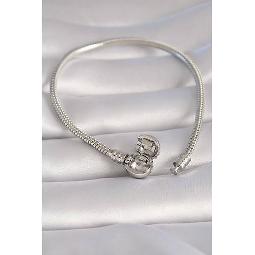 Pirin� G�m�� Renk ��leme Detay Charm Model Kad�n Bileklik