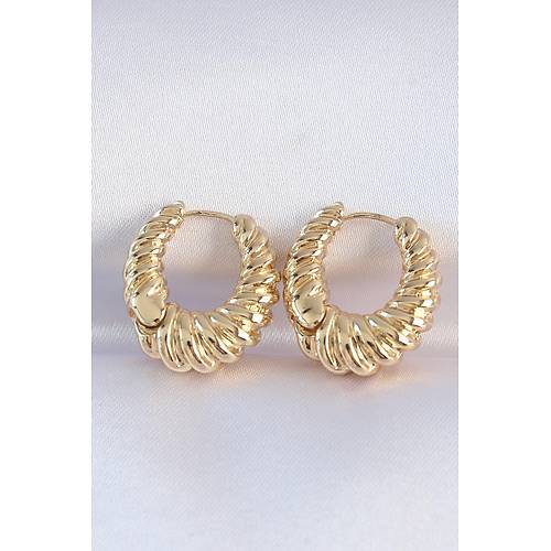 Pirin� Gold Renk T�rt�k Detay Bombeli Halka K�pe