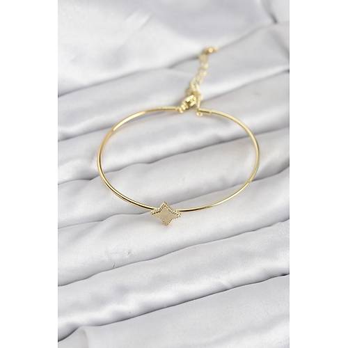 Gold Renk Pirin� K��eli Yonca Model Kad�n Bileklik